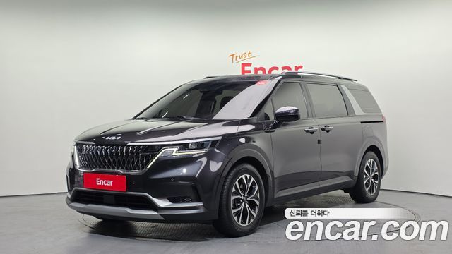 Kia Carnival 2021 thumb 2