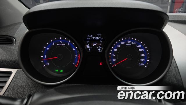 Hyundai Avante 2012 thumb 9