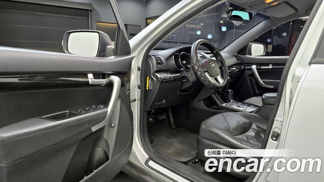 Kia Sorento 2012 thumb 12