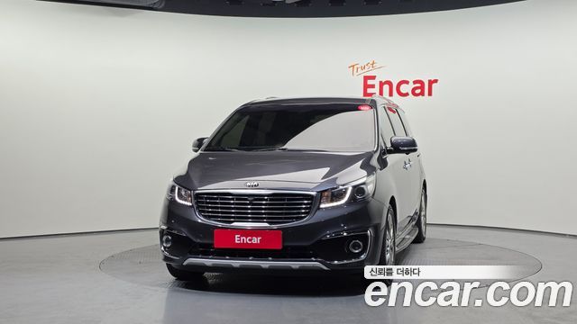 Kia Carnival 2015 thumb 4