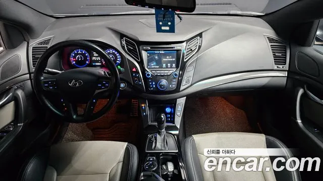 Hyundai i40 2015 thumb 8