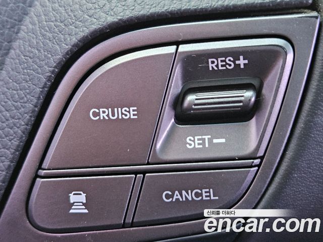 Hyundai Santa Fe 2016 thumb 4