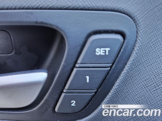 Hyundai Santa Fe 2016 thumb 5