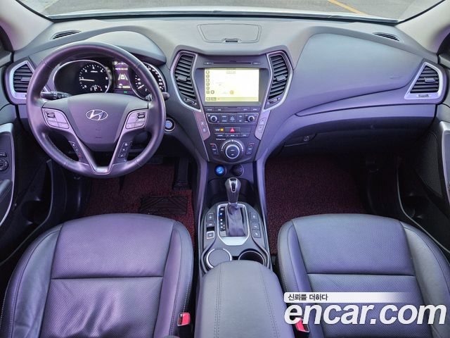 Hyundai Santa Fe 2016 thumb 6