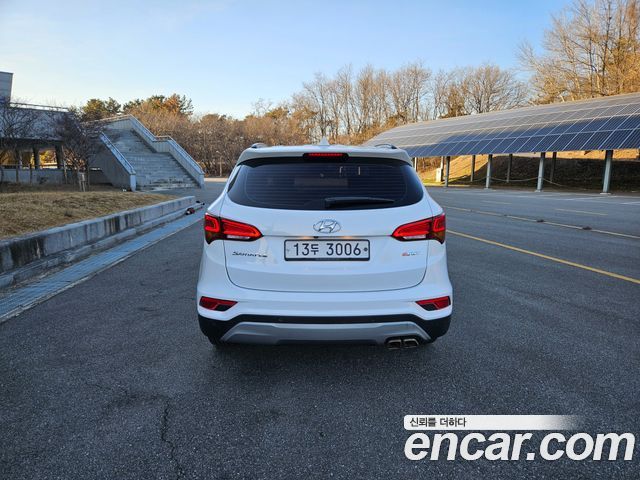 Hyundai Santa Fe 2016 thumb 11