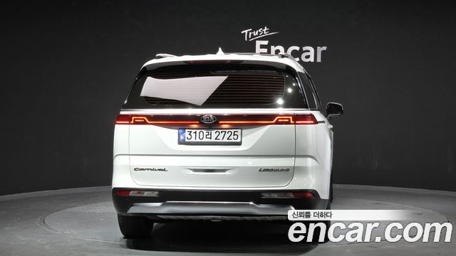 Kia Carnival 2020 thumb 5