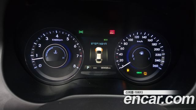 Hyundai Grandeur 2011 thumb 8