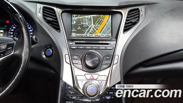 Hyundai Grandeur 2011 thumb 11