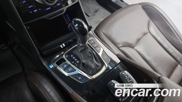 Hyundai Grandeur 2011 thumb 10