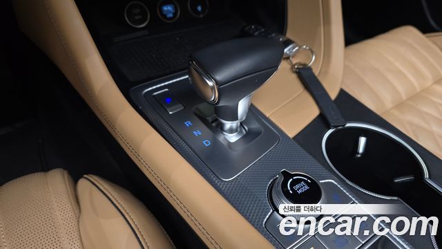 Genesis G70 2021 thumb 9