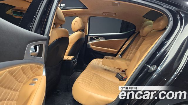 Genesis G70 2021 thumb 12