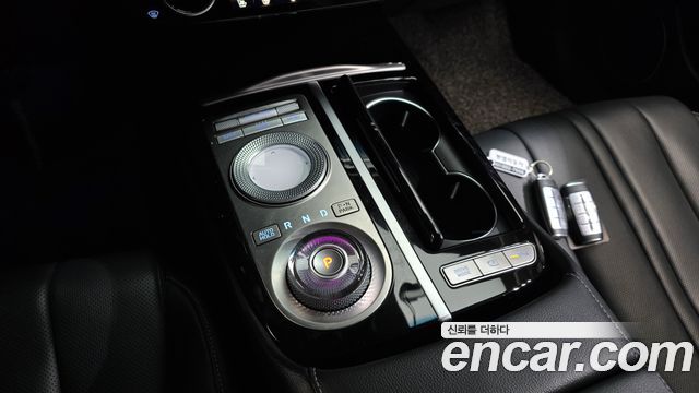 Genesis G80 2022 thumb 10