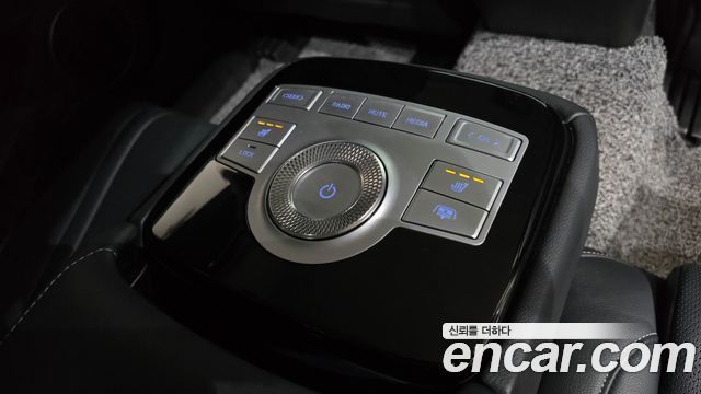 Genesis G80 2022 thumb 12