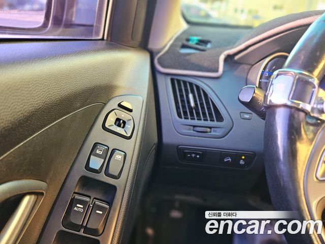 Hyundai Tucson 2013 thumb 10