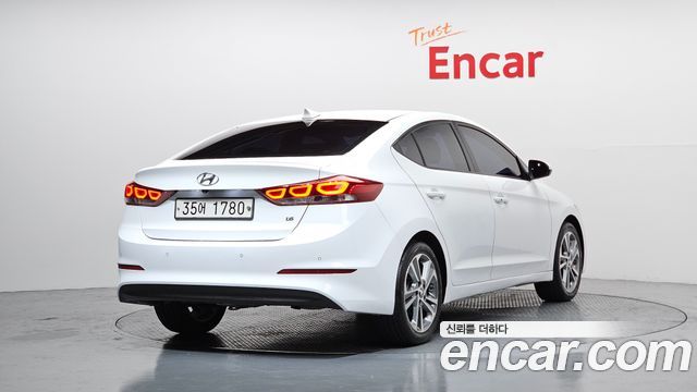 Hyundai Avante 2017 thumb 3
