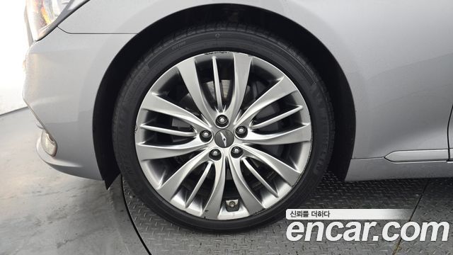 Genesis G80 2019 thumb 6