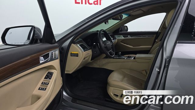Genesis G80 2019 thumb 11