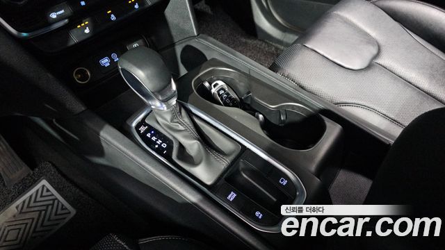 Hyundai Santa Fe 2019 thumb 10