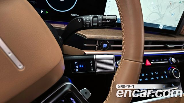 Hyundai Santa Fe 2025 thumb 9