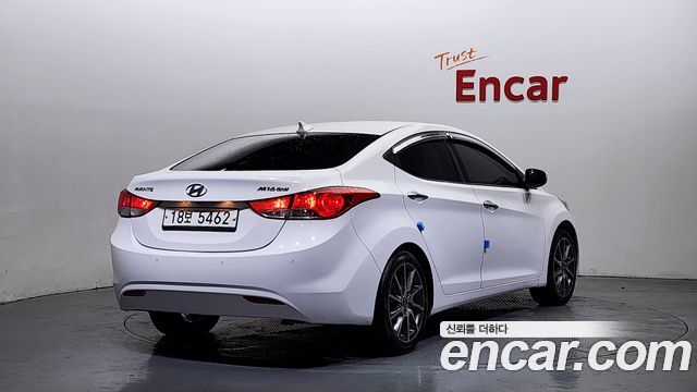 Hyundai Avante 2012 thumb 3
