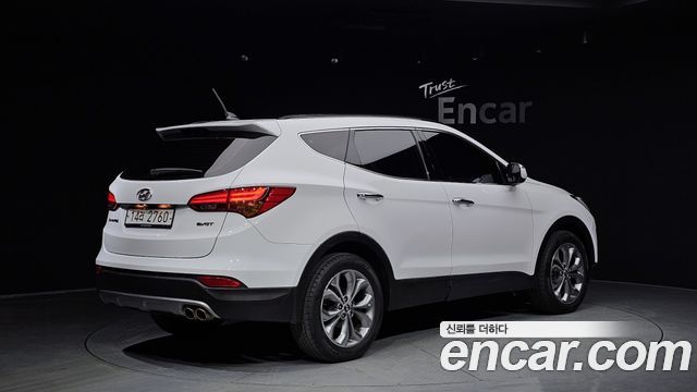 Hyundai Santa Fe 2013 thumb 3