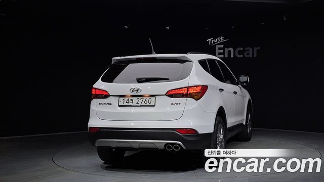 Hyundai Santa Fe 2013 thumb 5