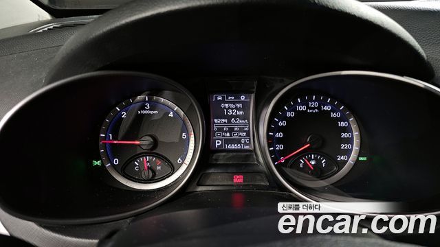 Hyundai Santa Fe 2013 thumb 9