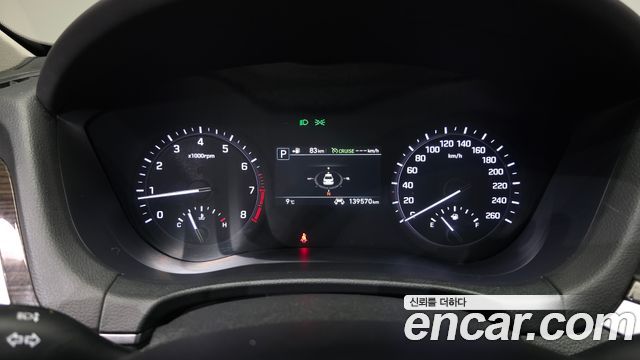 Genesis G80 2019 thumb 9