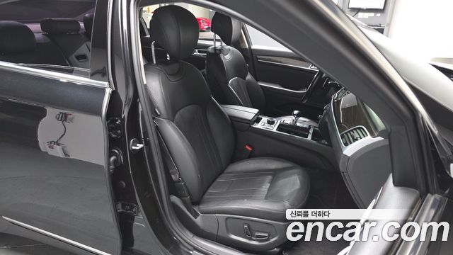 Genesis G80 2019 thumb 12