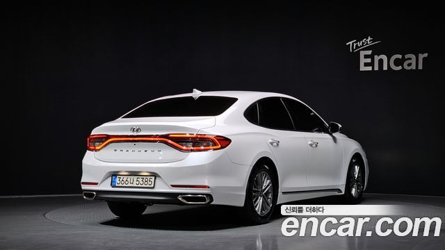 Hyundai Grandeur 2018 thumb 3