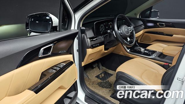 Kia Carnival 2021 thumb 12
