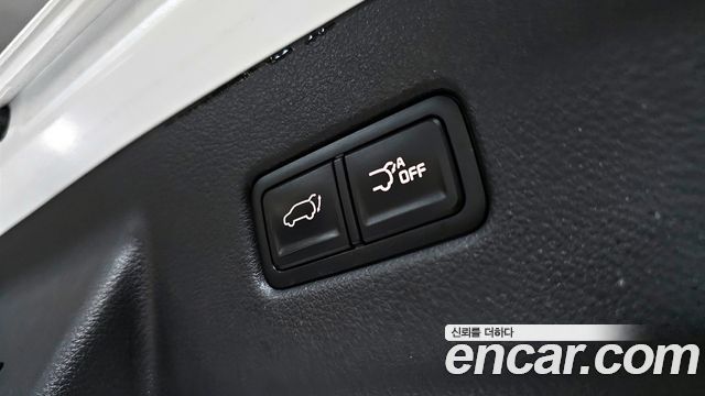 Kia Carnival 2021 thumb 11
