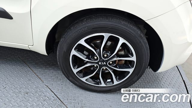 Kia Soul 2012 thumb 5