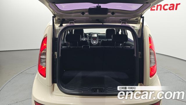 Kia Soul 2012 thumb 12