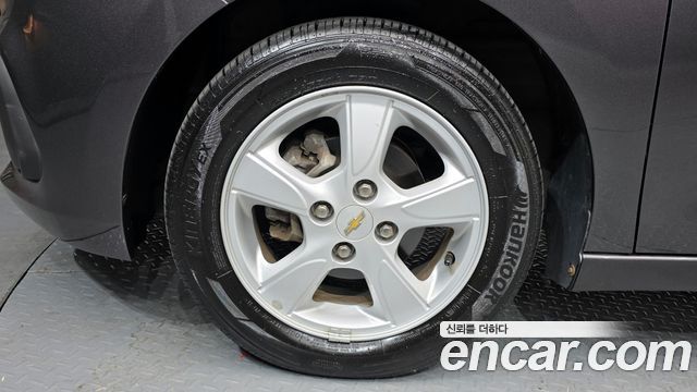 Chevrolet Spark 2015 thumb 5
