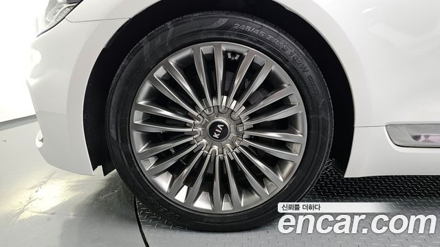 Kia K9 2018 thumb 6
