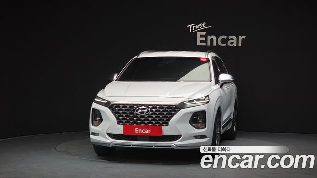 Hyundai Santa Fe 2019 thumb 4