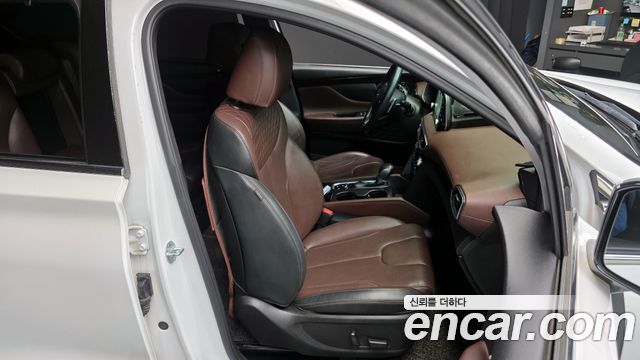 Hyundai Santa Fe 2019 thumb 11
