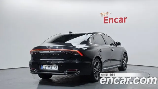Hyundai Grandeur 2022 thumb 3