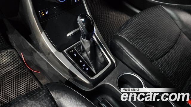 Hyundai Avante 2014 thumb 10