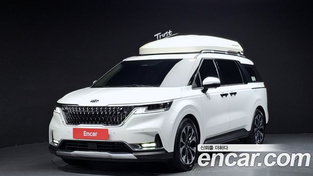 Kia Carnival 2021 thumb 2