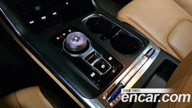 Kia Carnival 2021 thumb 9