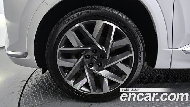 Hyundai Santa Fe 2021 thumb 6