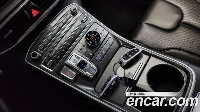 Hyundai Santa Fe 2020 thumb 10