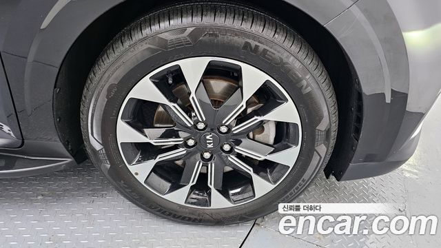Kia Carnival 2020 thumb 6