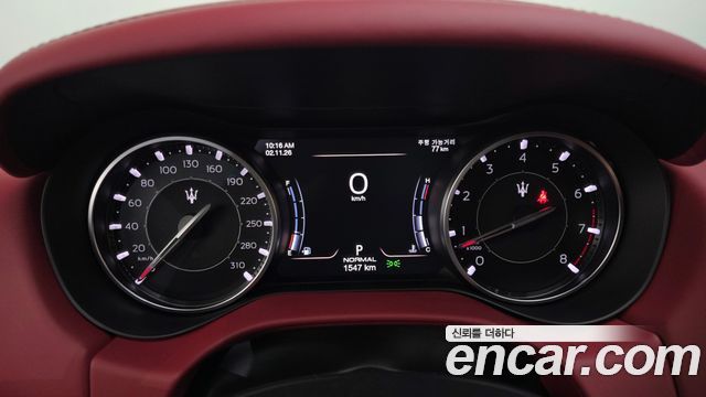 Maserati Ghibli 2022 thumb 12