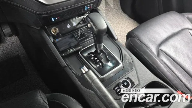 SsangYong Rexton 2024 thumb 9