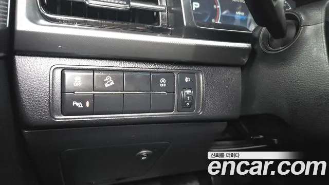 SsangYong Rexton 2024 thumb 11