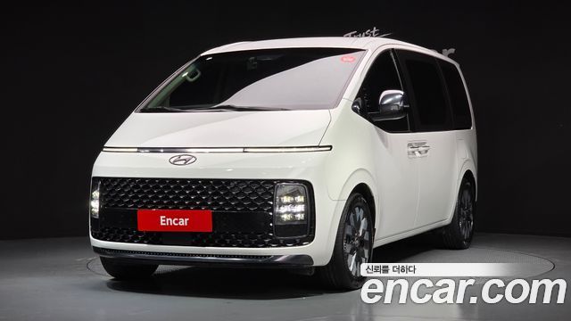Hyundai Staria 2022 thumb 2