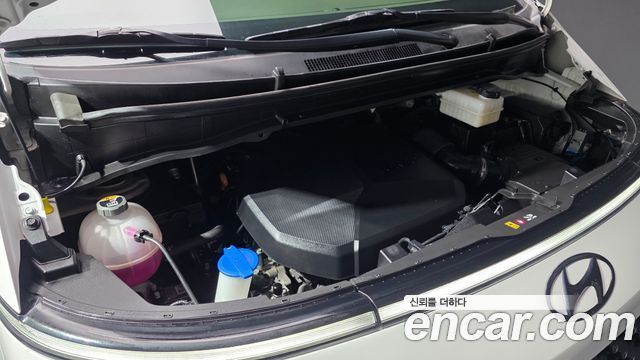 Hyundai Staria 2022 thumb 7